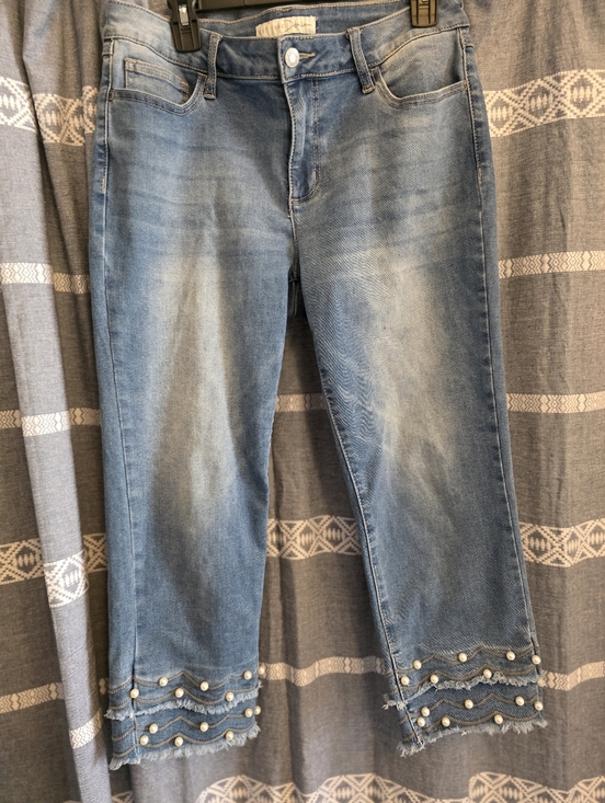 Cato Denim - Cato Est 1946 Distressed Denim Pearl Capri Size 12